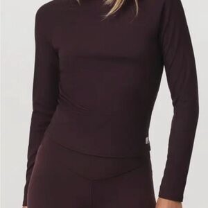 Vuori Women’s Pose Long Sleeve